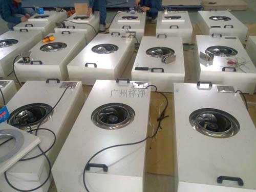 FFU風(fēng)機(jī)過濾單元一般采用單相多速交流電機(jī) FFU風(fēng)機(jī)過濾單元一般采用單相多速交流電機(jī)